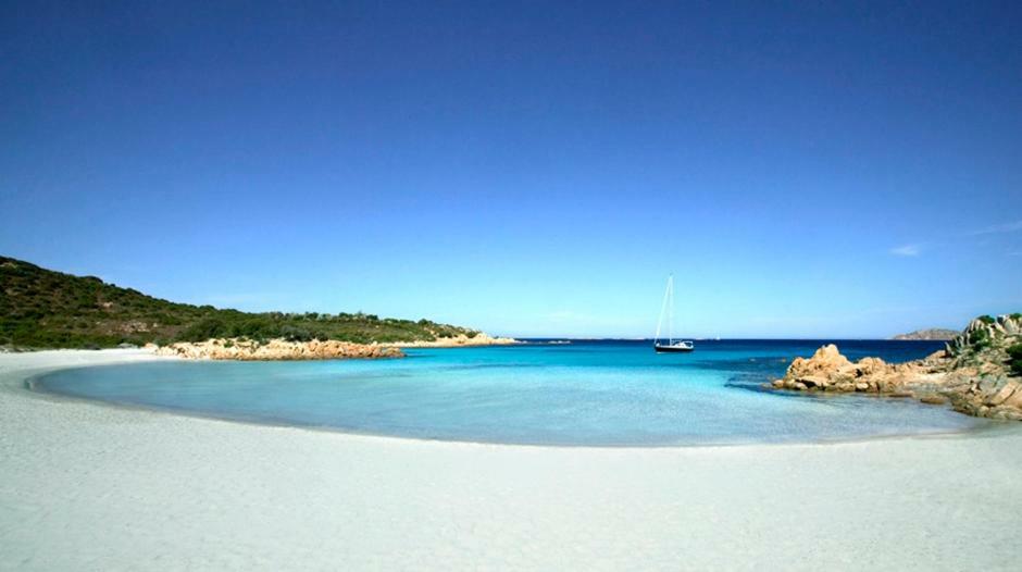Case Vacanze La Conia Cannigione Exteriör bild